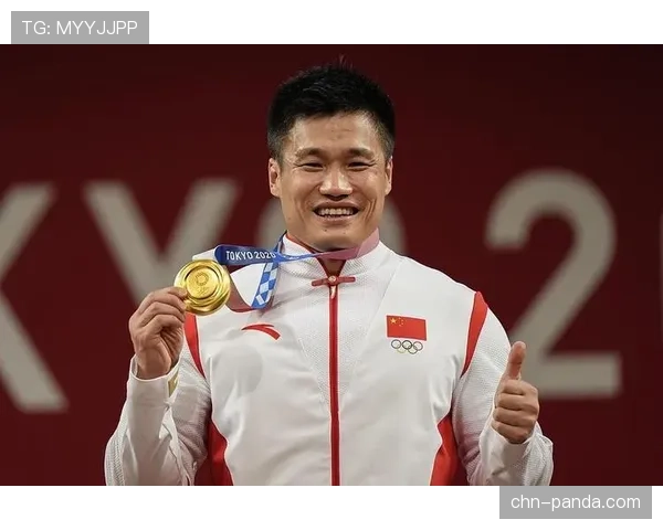 国际举联年度最佳运动员提名公布，三位中国选手入围